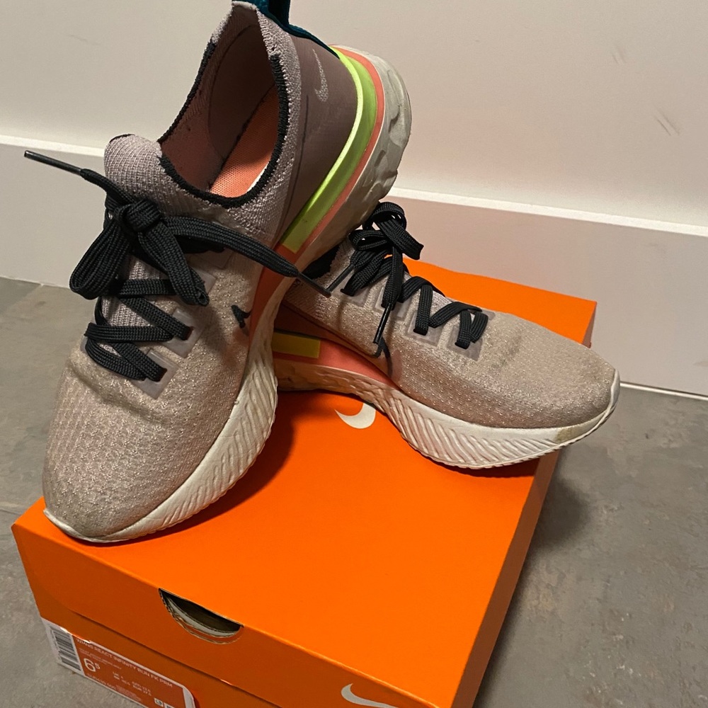 Women’s React Infinity Run Nike - image 3